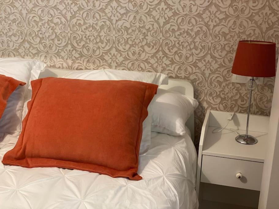 Casa En Montealegre Reformada Y Acogedora Sámano Esterno foto