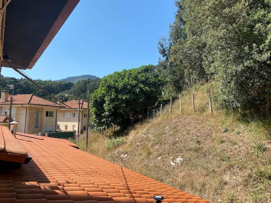 Casa En Montealegre Reformada Y Acogedora Sámano Esterno foto