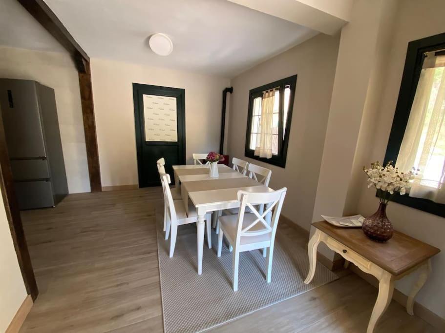 Casa En Montealegre Reformada Y Acogedora Sámano Esterno foto